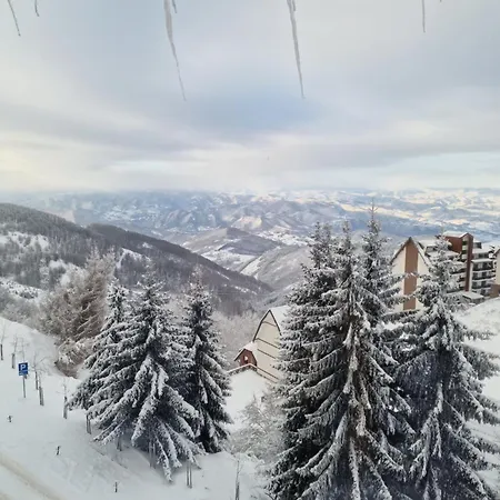 Skylux - Hill Daire *